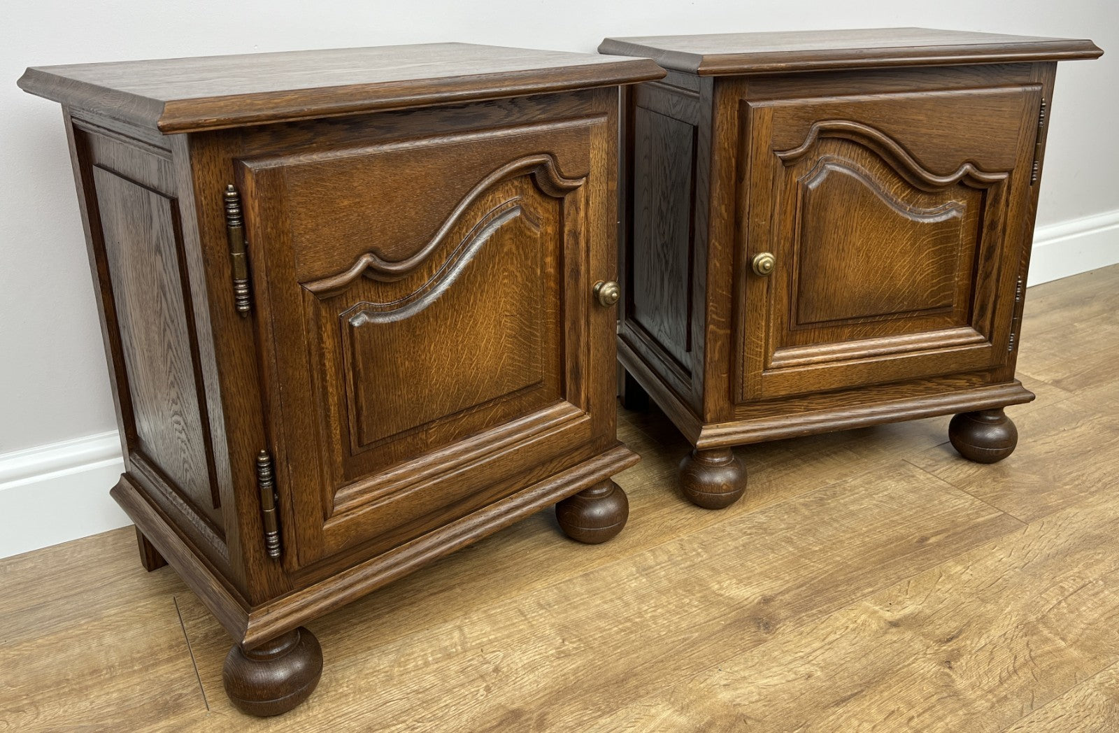 Pair of Bedside Tables Vintage French Style Nightstands Carved Cabinets LOT 49653