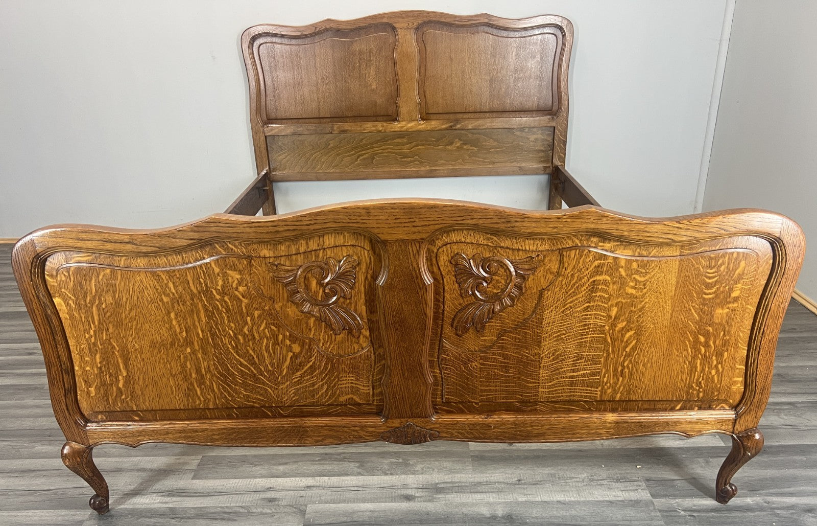 Bed Vintage French Louis XVI Double Bed Frame Oak Carved Headboard LOT 46082