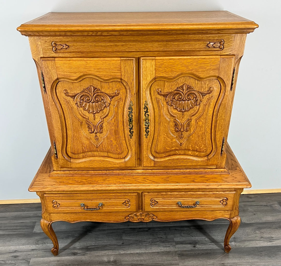 Cabinet Vintage French Style Oak Carved Storage Drawers Cupboard LOT 37530