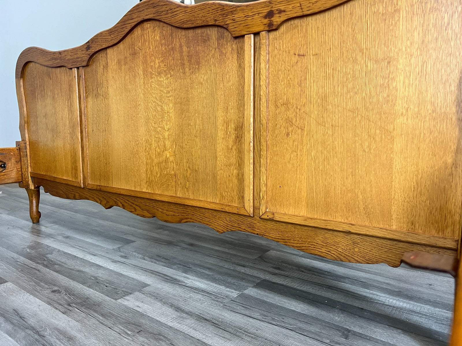 Bed Vintage French Louis XVI Double Bed Frame Oak Carved Headboard LOT 46179