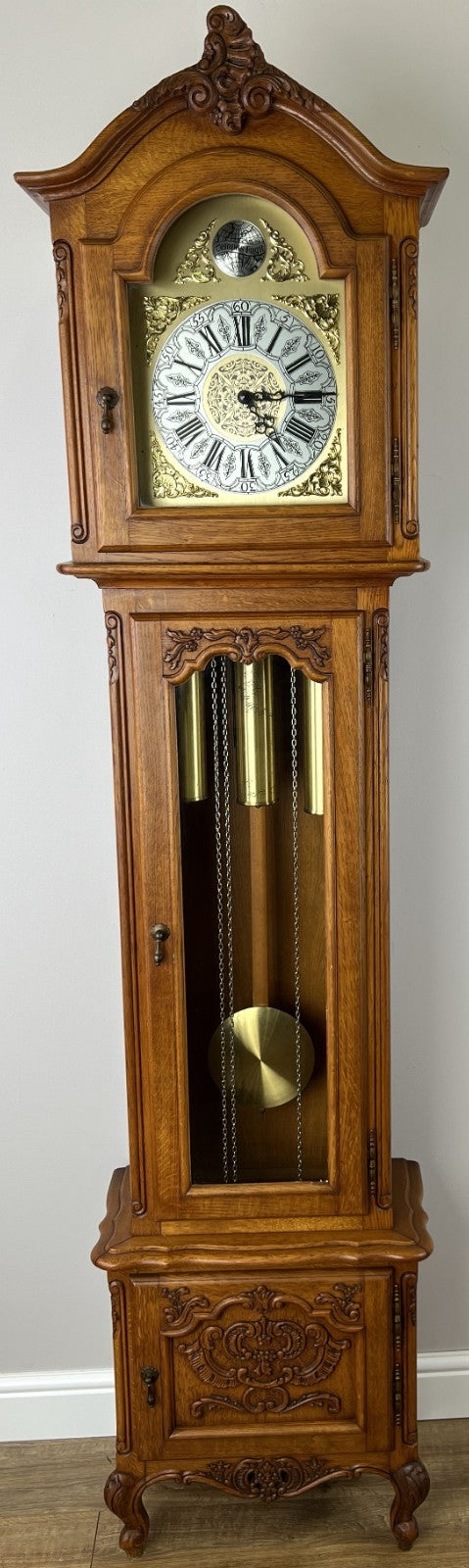 Grandfather Clock Vintage French Style Oak Carved Decorative Clock LOT 48930