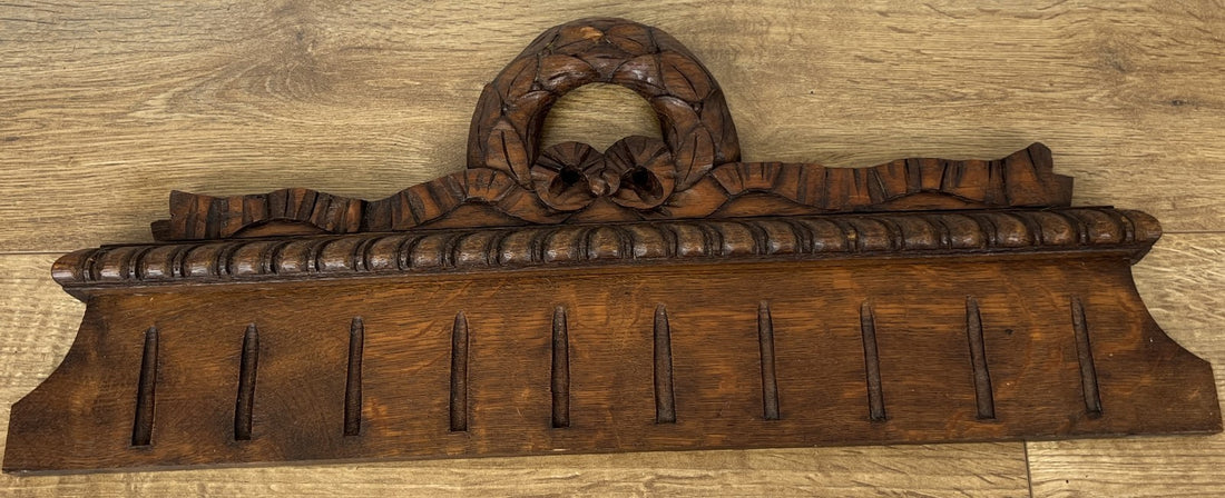 Pediment Antique French Style Oak Hand Carved Decorative Crest LOT 61770