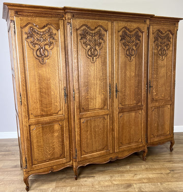 Wardrobe Vintage French Louis XVI Style Oak Four Door Carved Armoire LOT 48770