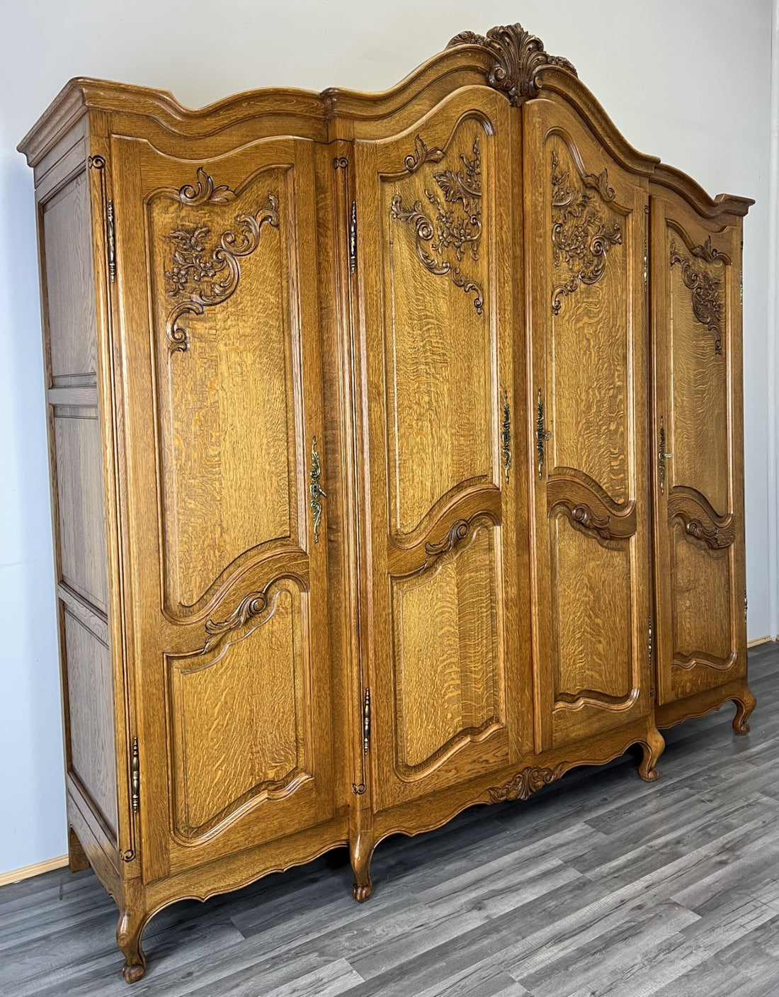 Wardrobe Vintage French Louis XVI Style Oak Four Door Armoire LOT 48120