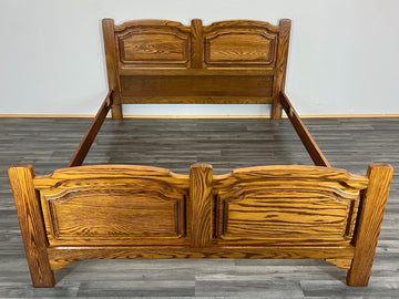 Bed Vintage French Style Oak King Size Carved Frame Carved Headboard LOT 21750