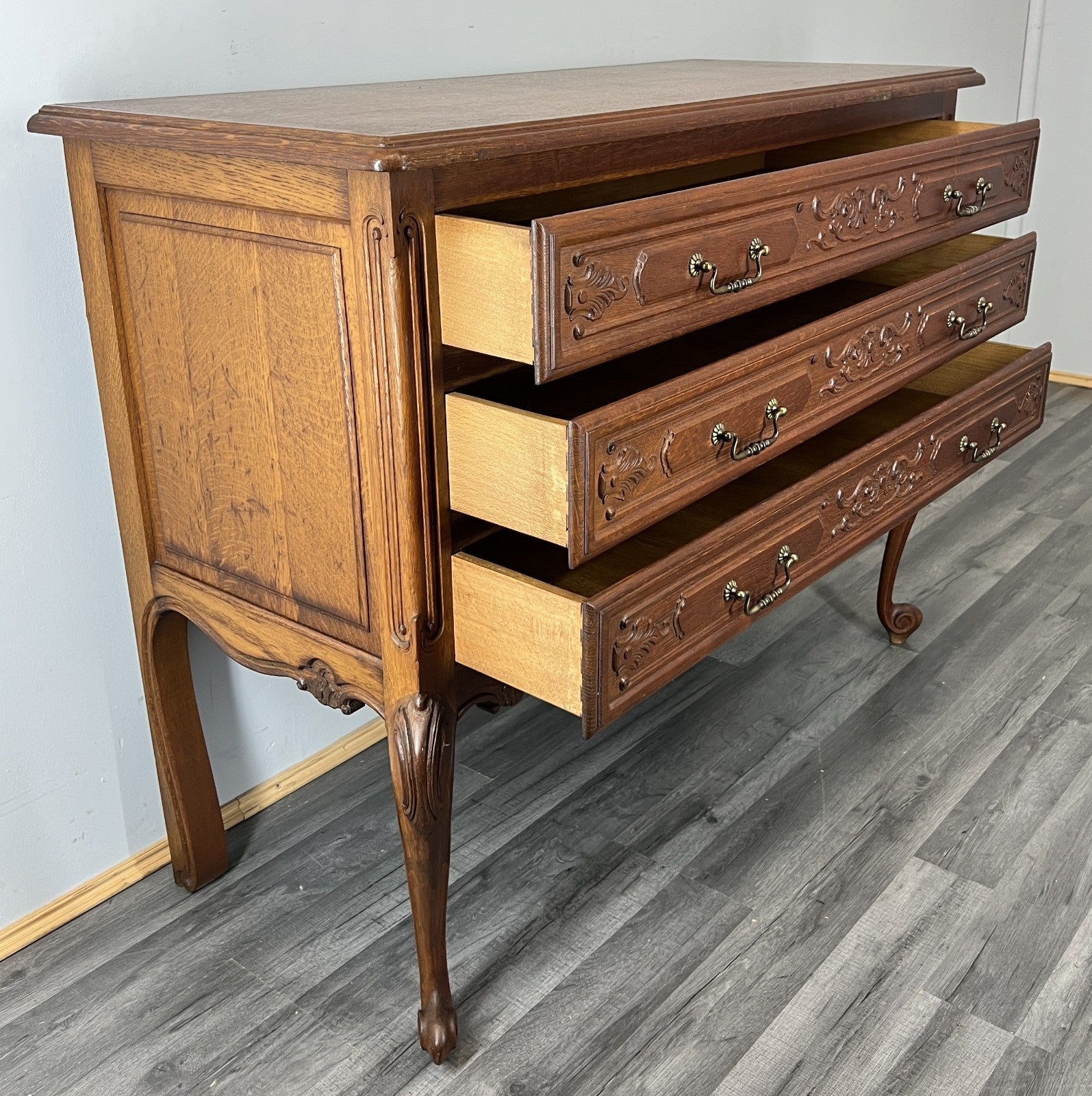 Chest of Drawers Vintage French Louis XVI Oak Carved 3 Drawer Cabinet LOT 439516