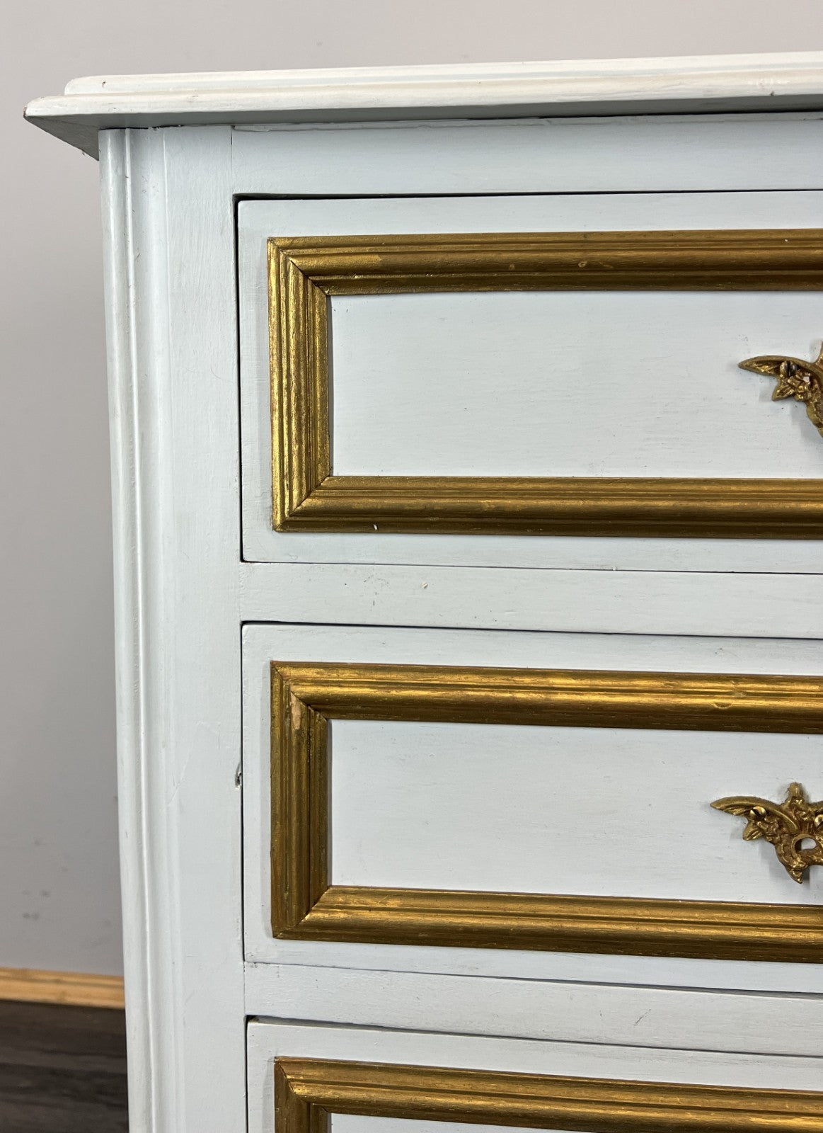 Chest of Drawers Vintage French Shabby Chic 3 Drawers Carved Cabinet LOT 45557