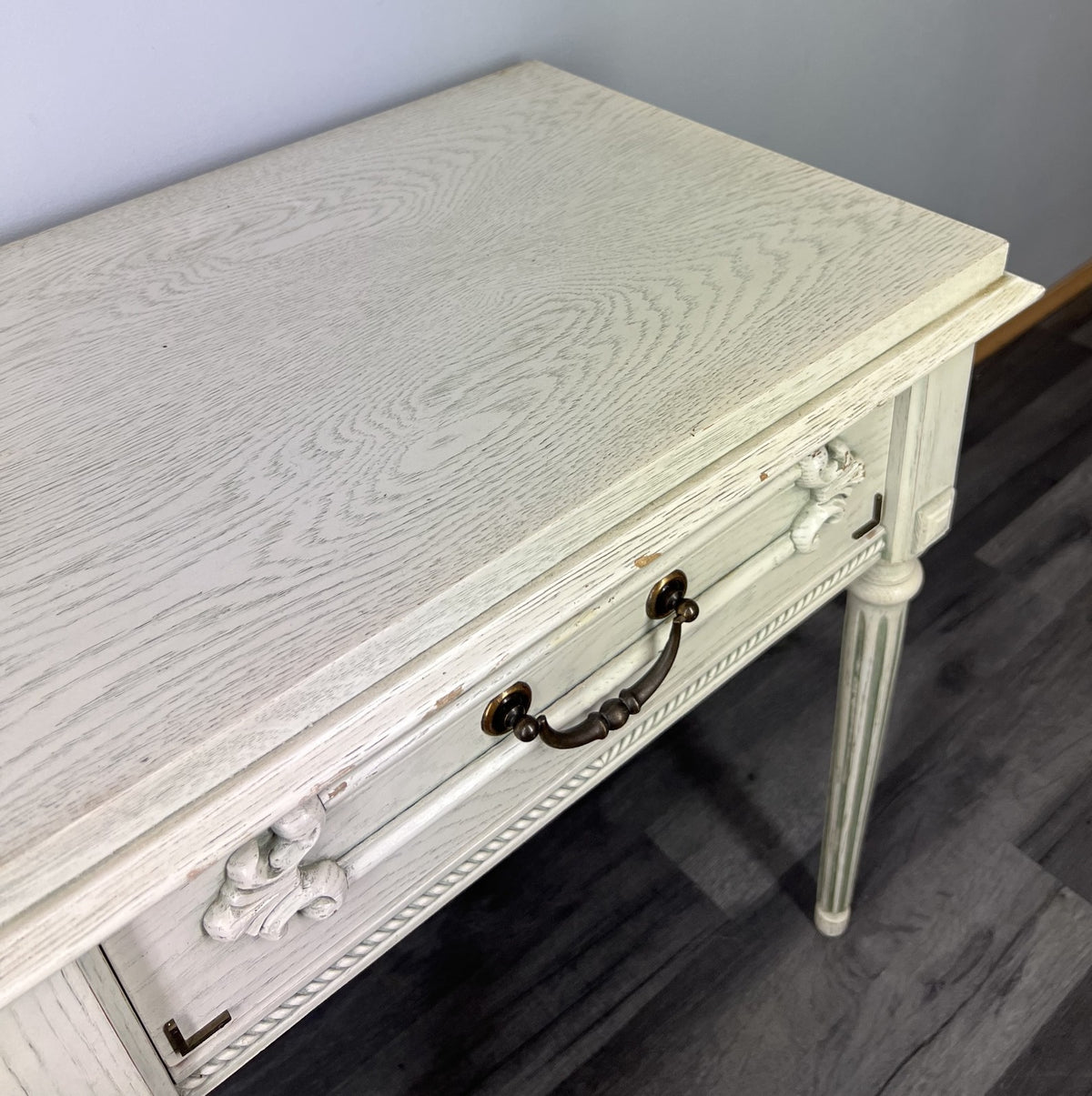 Bedside Table Vintage French Shabby Chic Painted Drawer Carved Cabinet LOT 4042