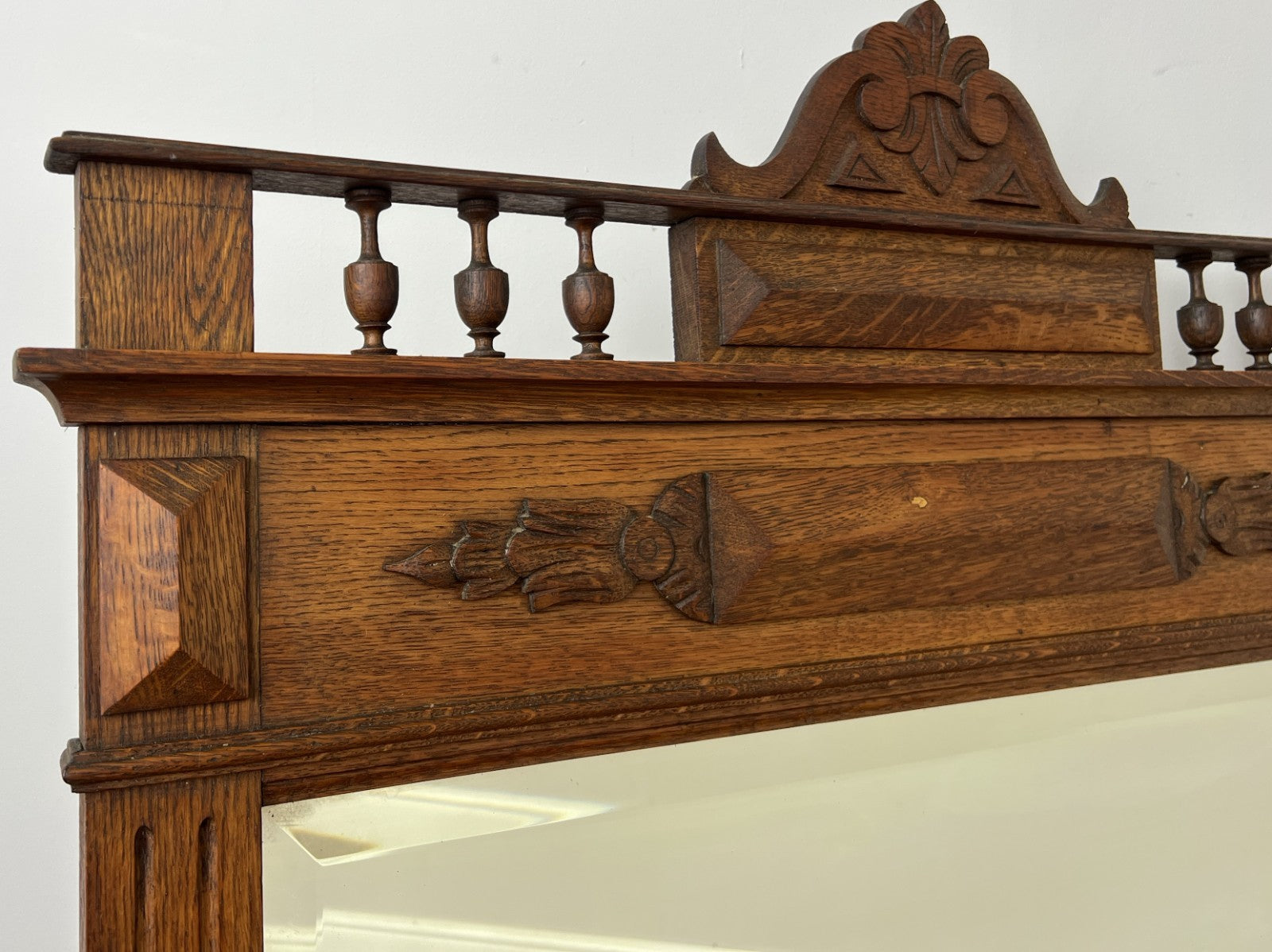 Mirror Antique French Style Wall Mirror Oak Carved Decorative Frame LOT 61663