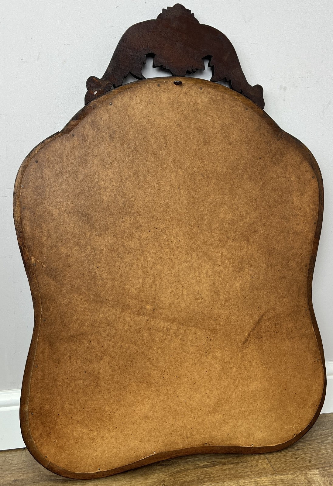 Mirror Antique French Style Walnut Carved Decorative Frame Wall Mirror LOT 63406