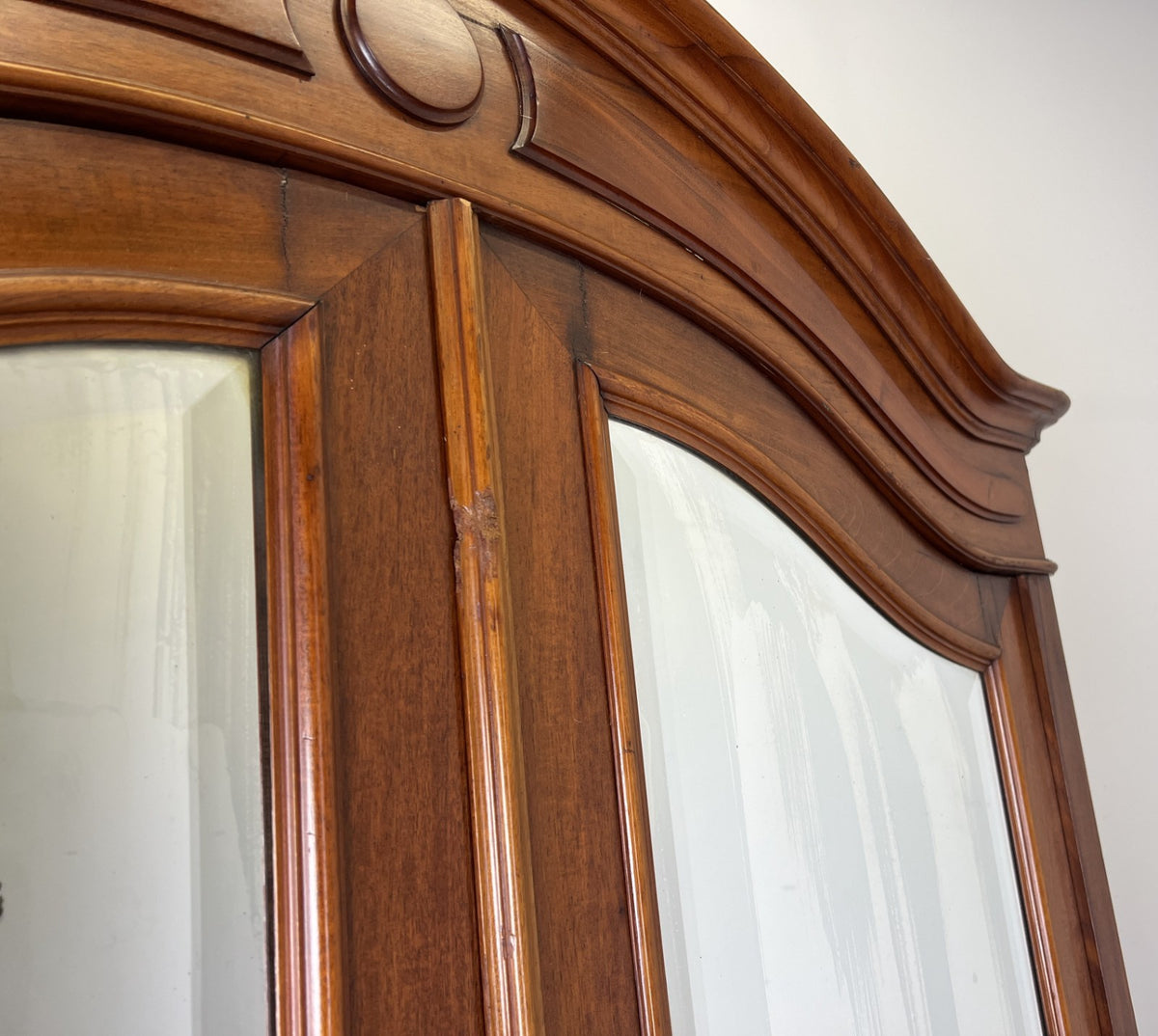 Wardrobe Antique French Style Walnut Mirrored Two Door Carved Armoire LOT 6538