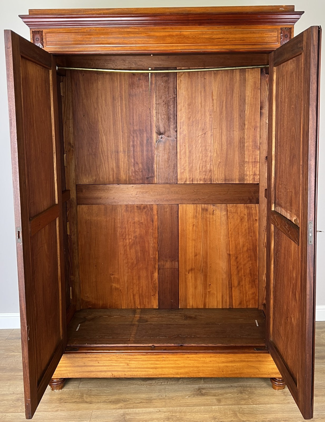 Wardrobe Antique French Style Two Door Mahogany Carved Armoire LOT 615617