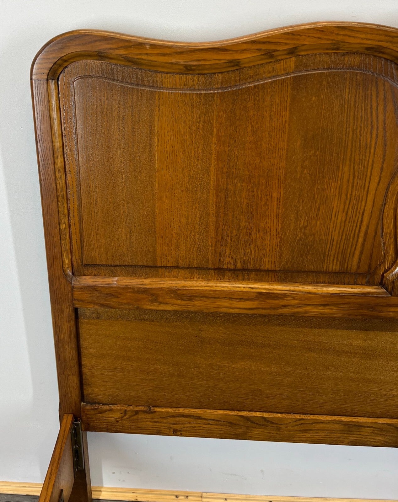 Bed Vintage French Louis XVI Style Oak Double Frame Carved Headboard LOT 27587