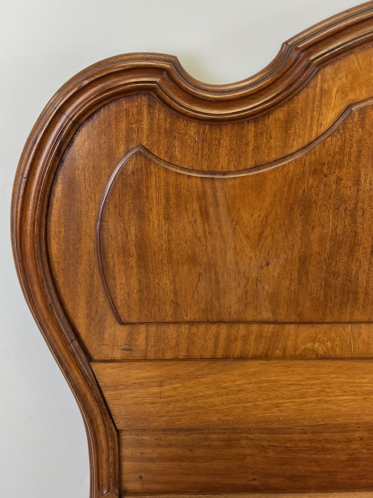 Headboard Antique French Style Walnut Double Bed Carved Headboard LOT 64529