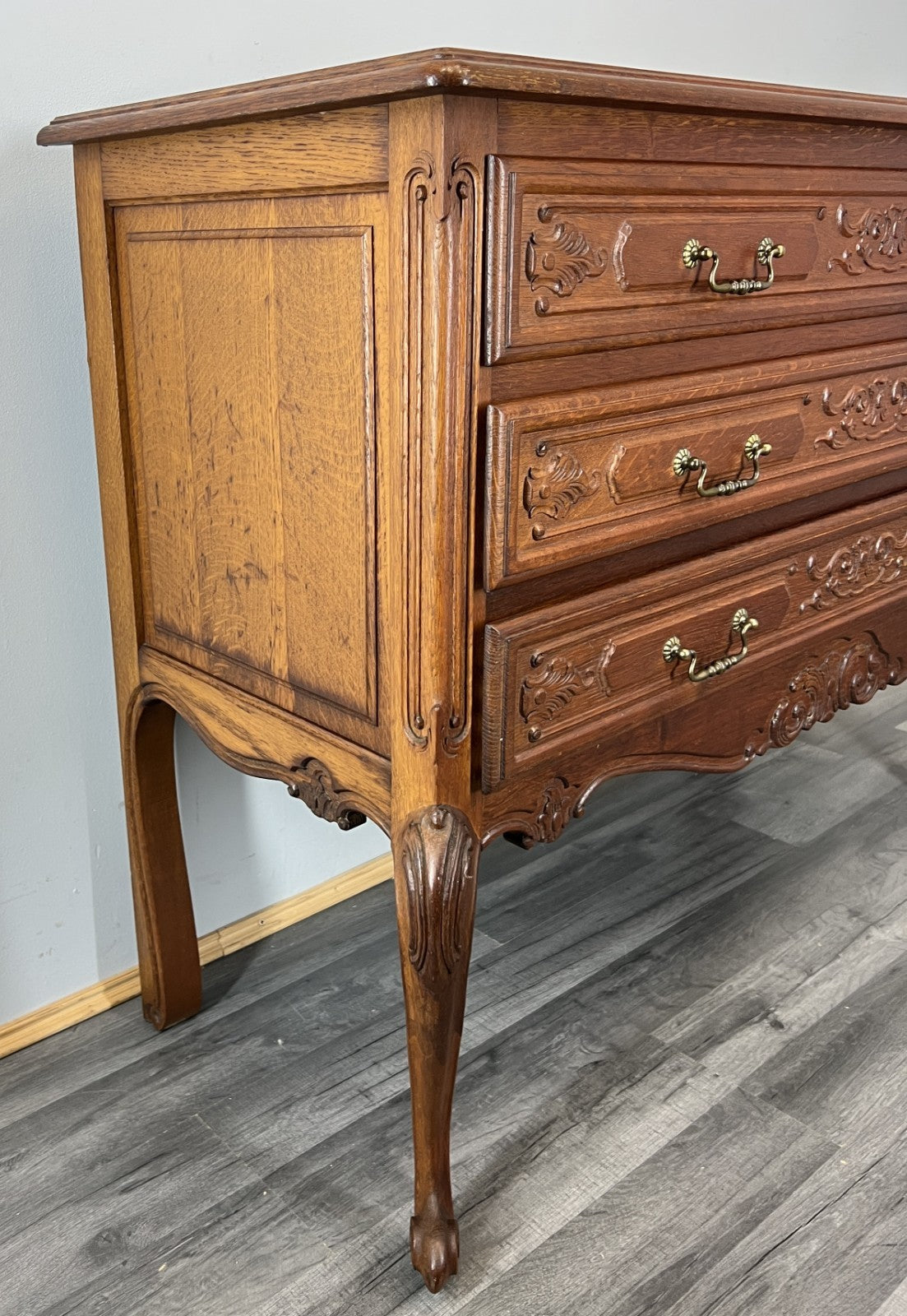 Chest of Drawers Vintage French Louis XVI Oak Carved 3 Drawer Cabinet LOT 439510