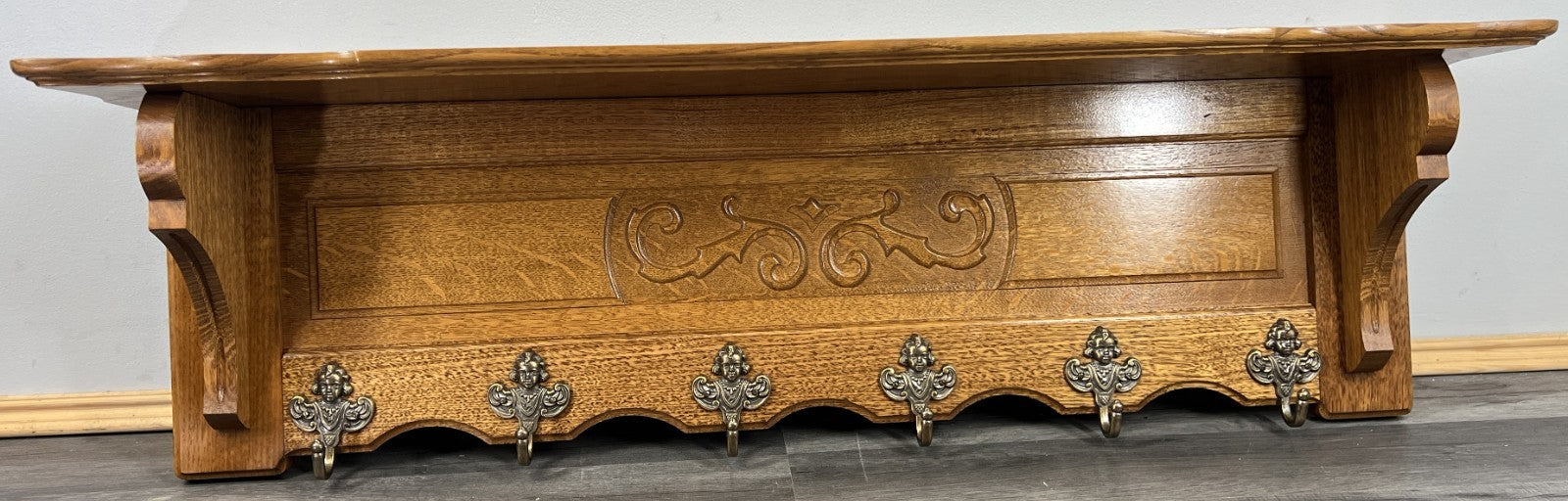French Vintage Style Coat Rack Oak 6 Hooks Ornate Wall Shelf Coat LOT 47252