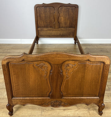 Bed Vintage French Louis XVI Oak Single Bed Frame Carved Headboard LOT 63890