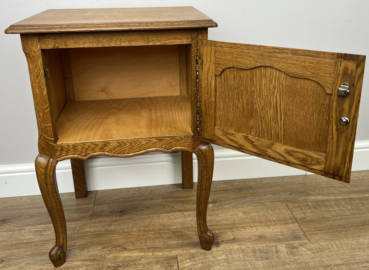 Pair of Bedside Tables Vintage French Louis Oak Nightstands Cabinets LOT 629711