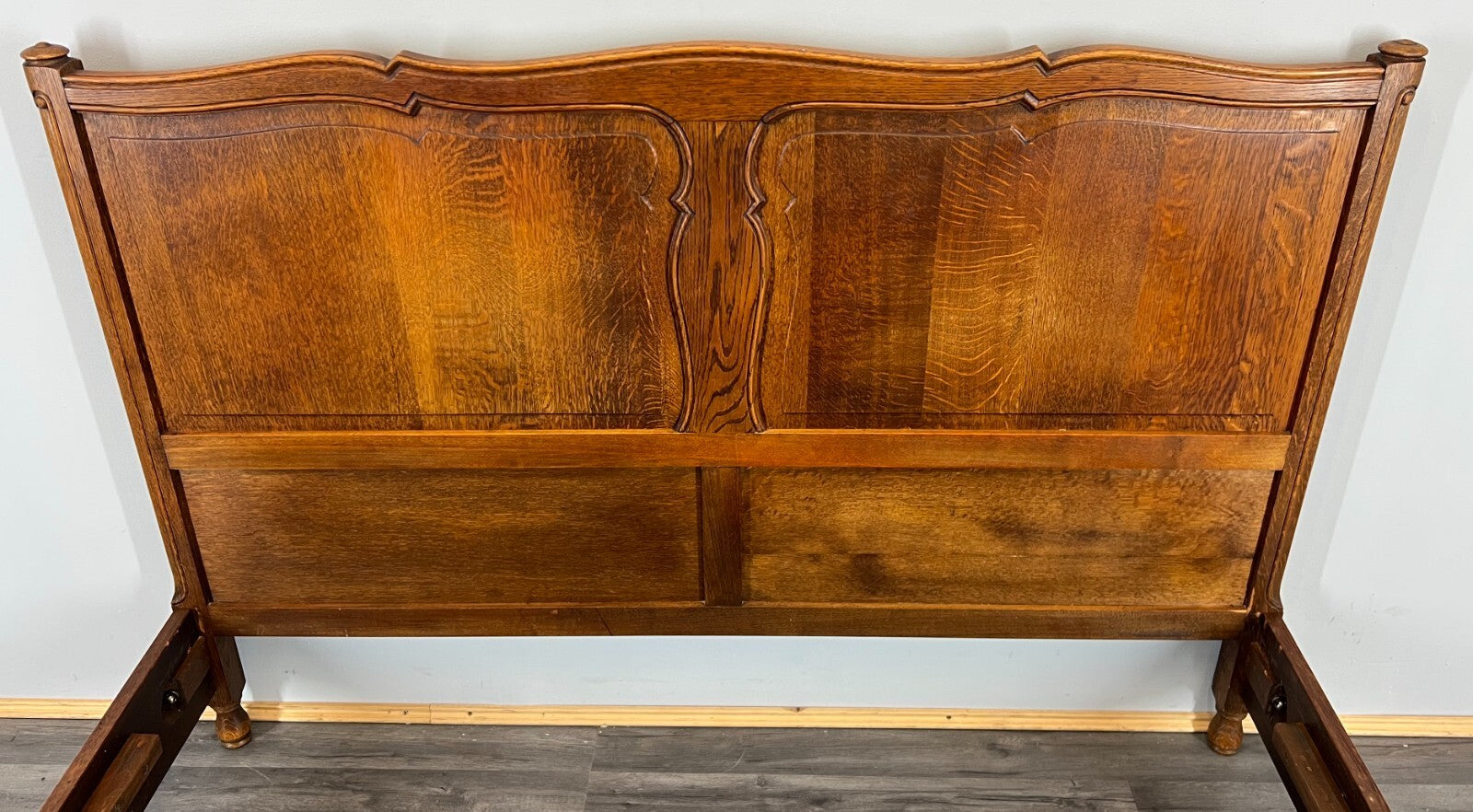 Bed Vintage French Louis XVI Oak Double Bed Frame Carved Headboard LOT 37887