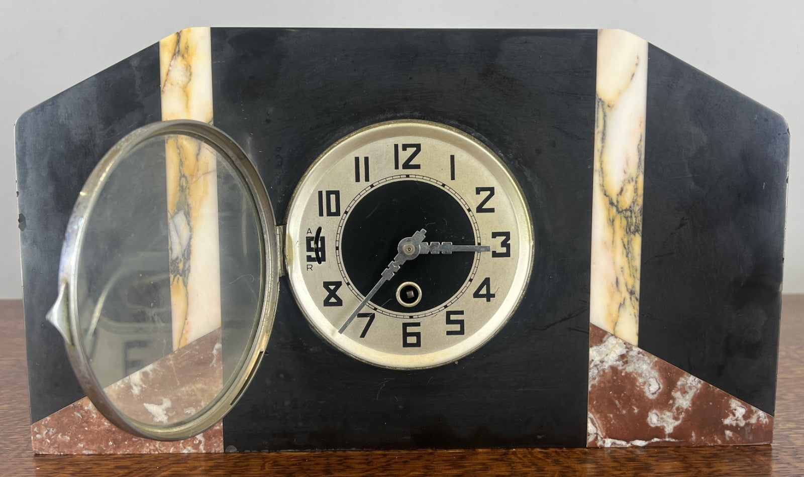 Clock Vintage French Style Art Deco Marble Mantel Clock Set LOT 47646