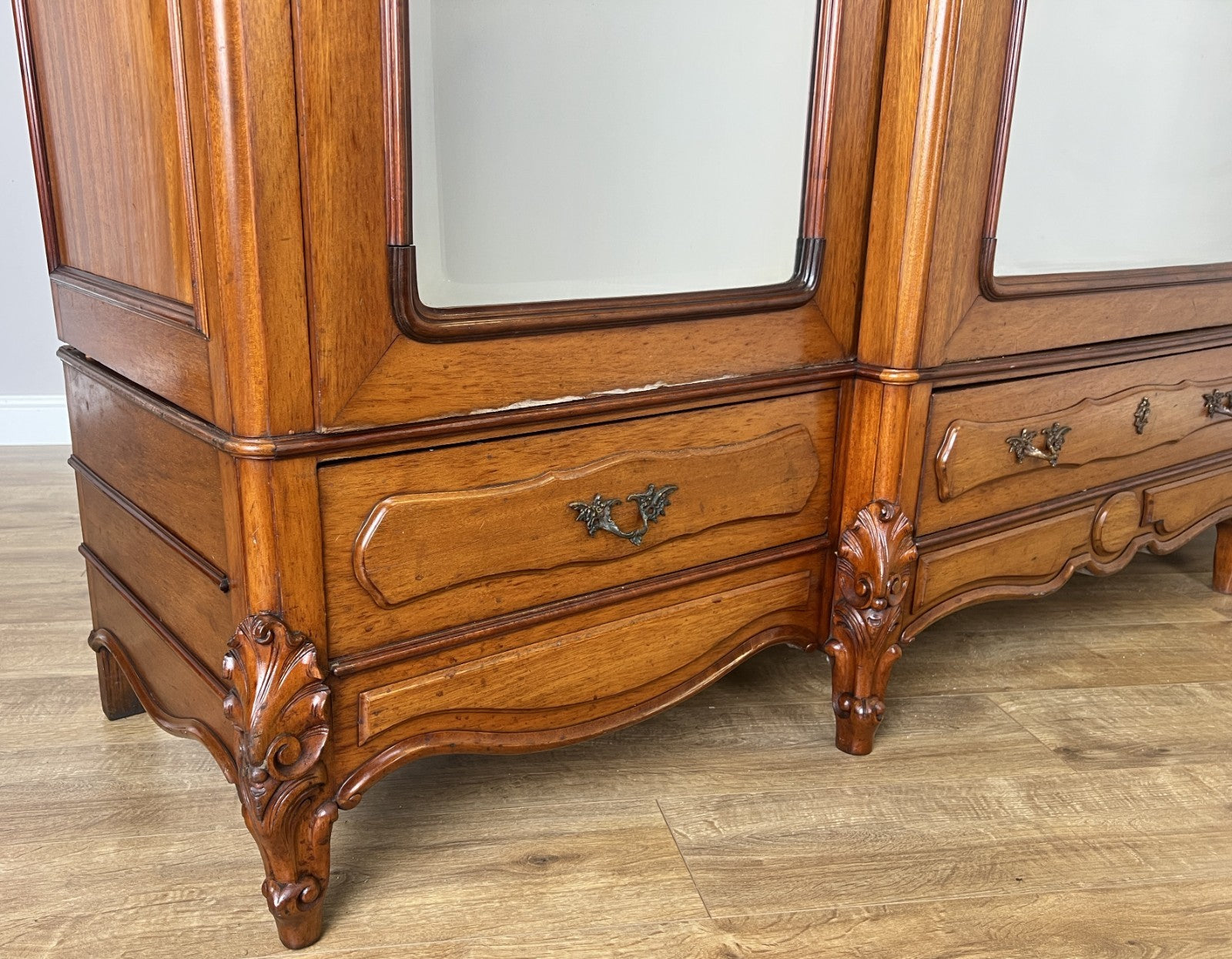 Wardrobe Antique French Mahogany Three Door Mirrored Carved Armoire LOT 61276