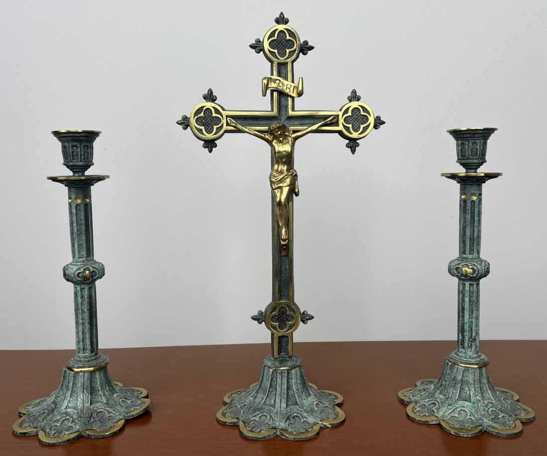 Crucifix Vintage Style Ornate Religious Cross With Candleholders Set LOT 49560