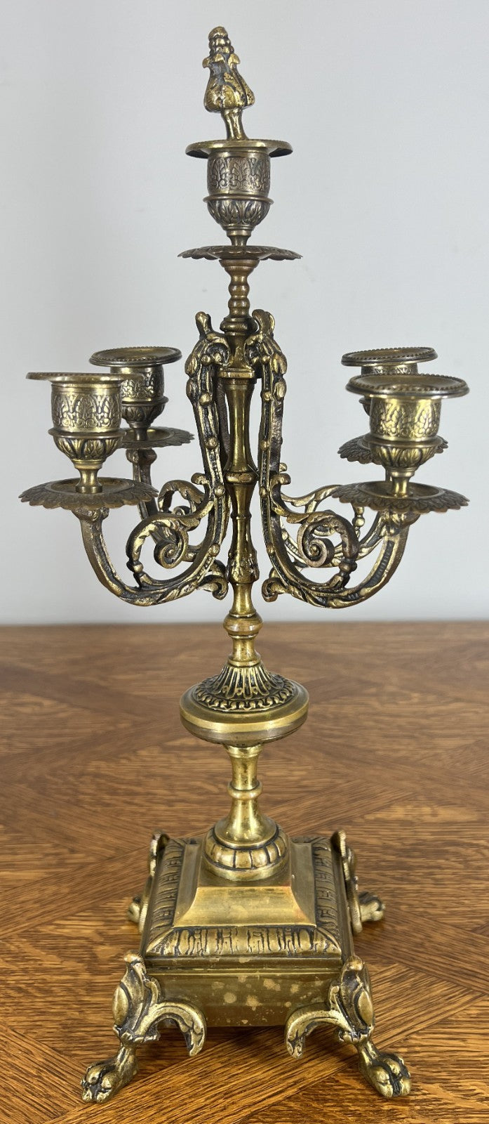 Clock Vintage French Style Clock Garniture with Candelabras LOT 466115