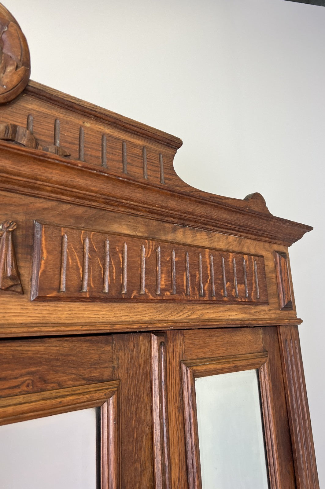 Wardrobe Antique French Two Door Oak Mirrored Carved Armoire Cabinet LOT 60827