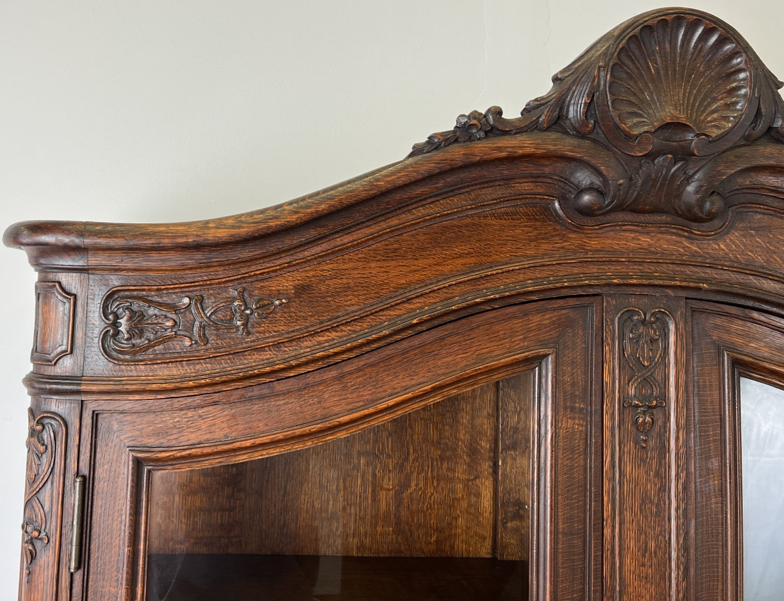 Bookcase Antique French Louis XVI Oak Display Cabinet Carved Sideboard LOT 61493