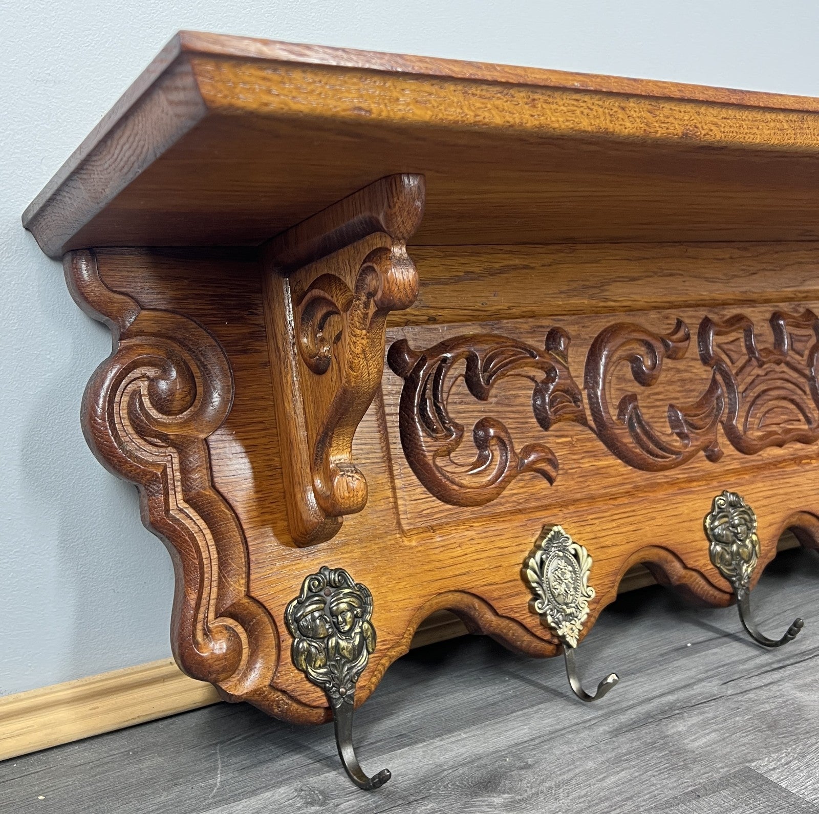 French Vintage Coat Rack Oak 6 Hooks Wall Shelf Carved Coat Hanger LOT 44953