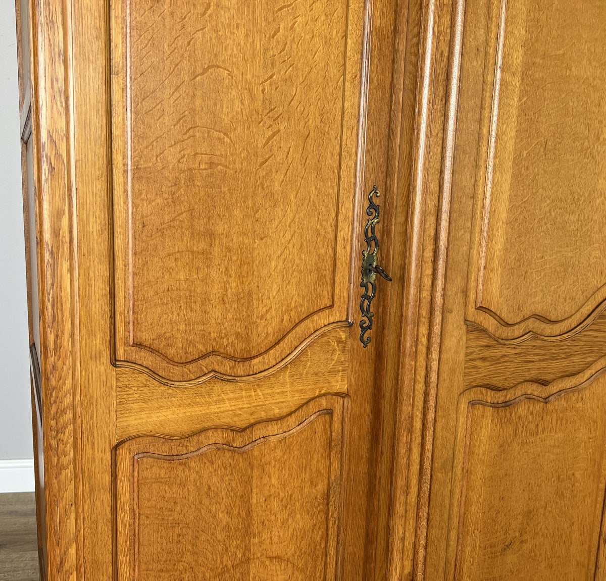 Wardrobe Vintage French Louis XVI Style Oak Four Door Carved Armoire LOT 6494