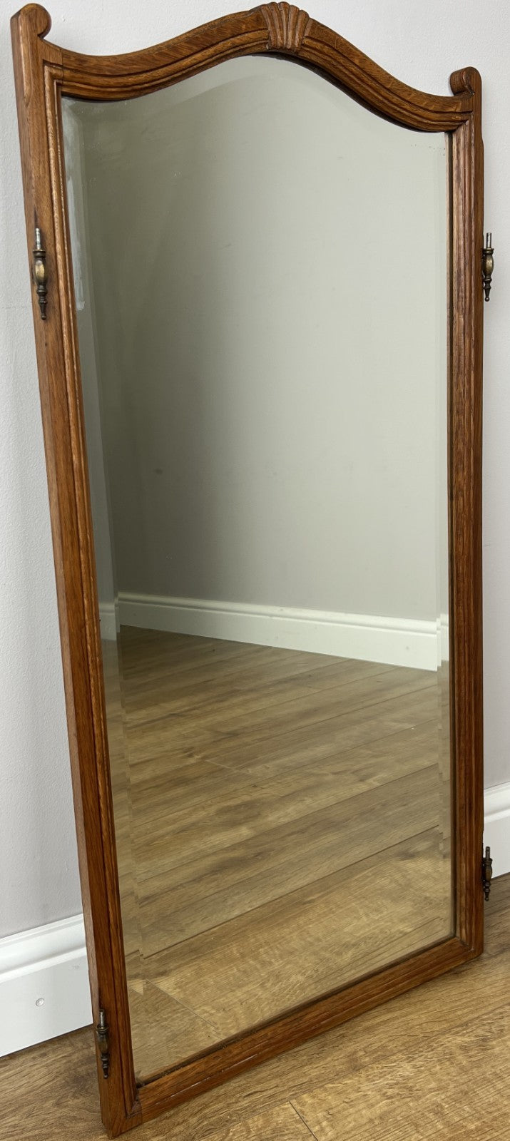 Mirror Vintage French Style Oak Wall Mirror Carved Decorative Frame LOT 61420