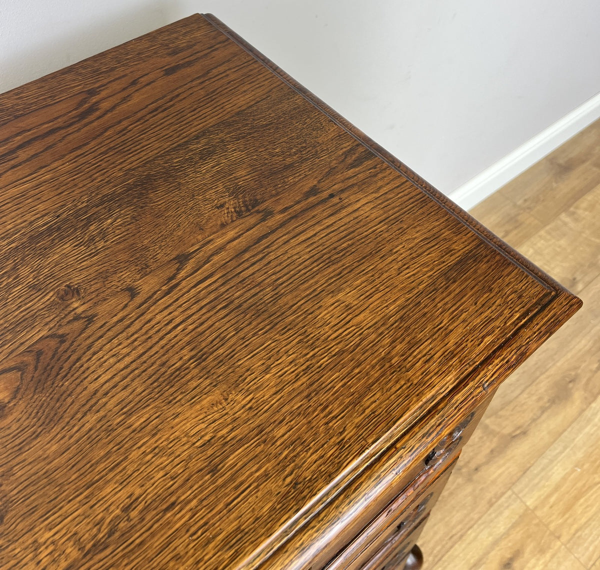 Chest of Drawers Vintage French Louis Oak 4 Drawers Carved Cabinet LOT 6527