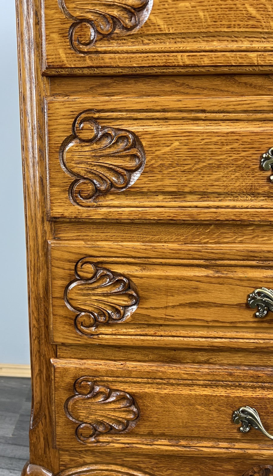 Chest of Drawers Vintage French Louis Oak 4 Drawers Ornate Cabinet LOT 44296