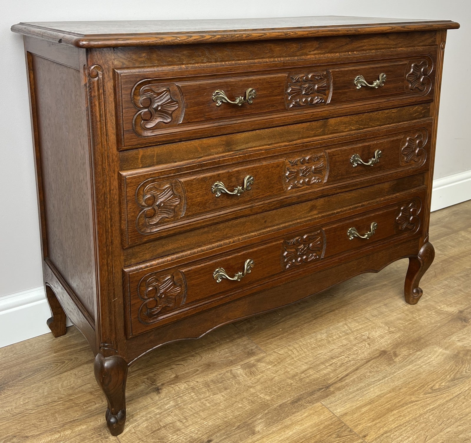 Chest of Drawers Vintage French Louis XVI Style Oak Carved Cabinet LOT 49201