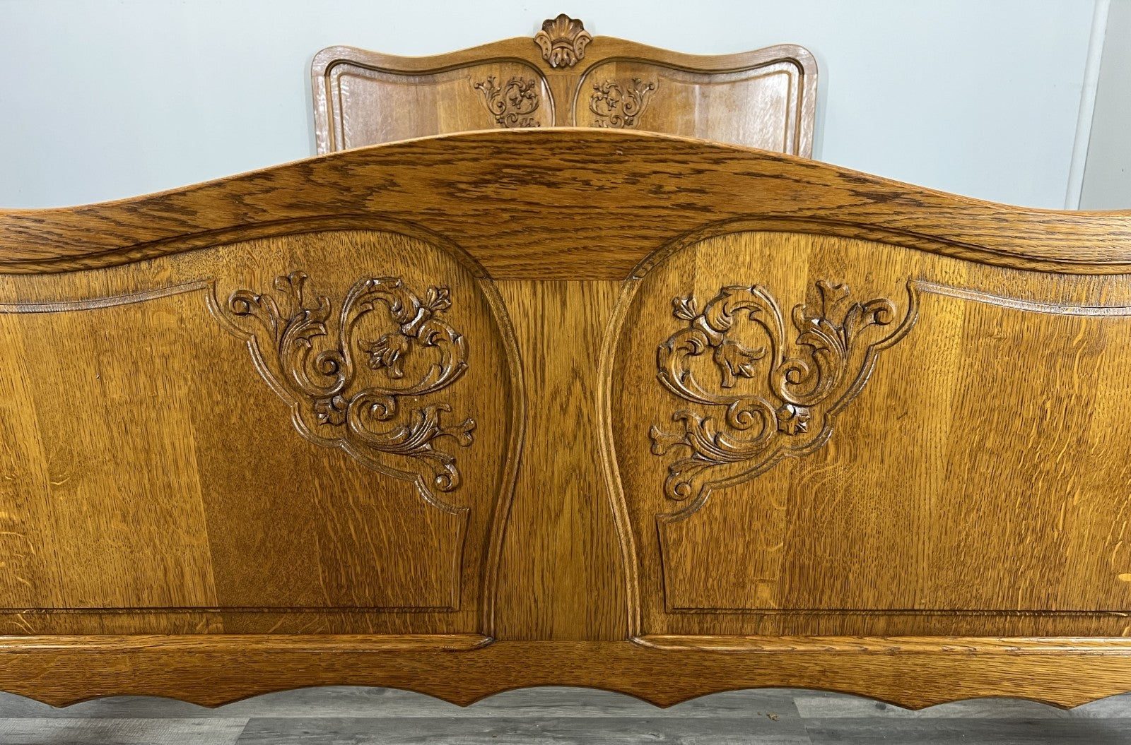 Bed Vintage French Louis XVI Double Bed Frame Oak Carved Headboard LOT 46133