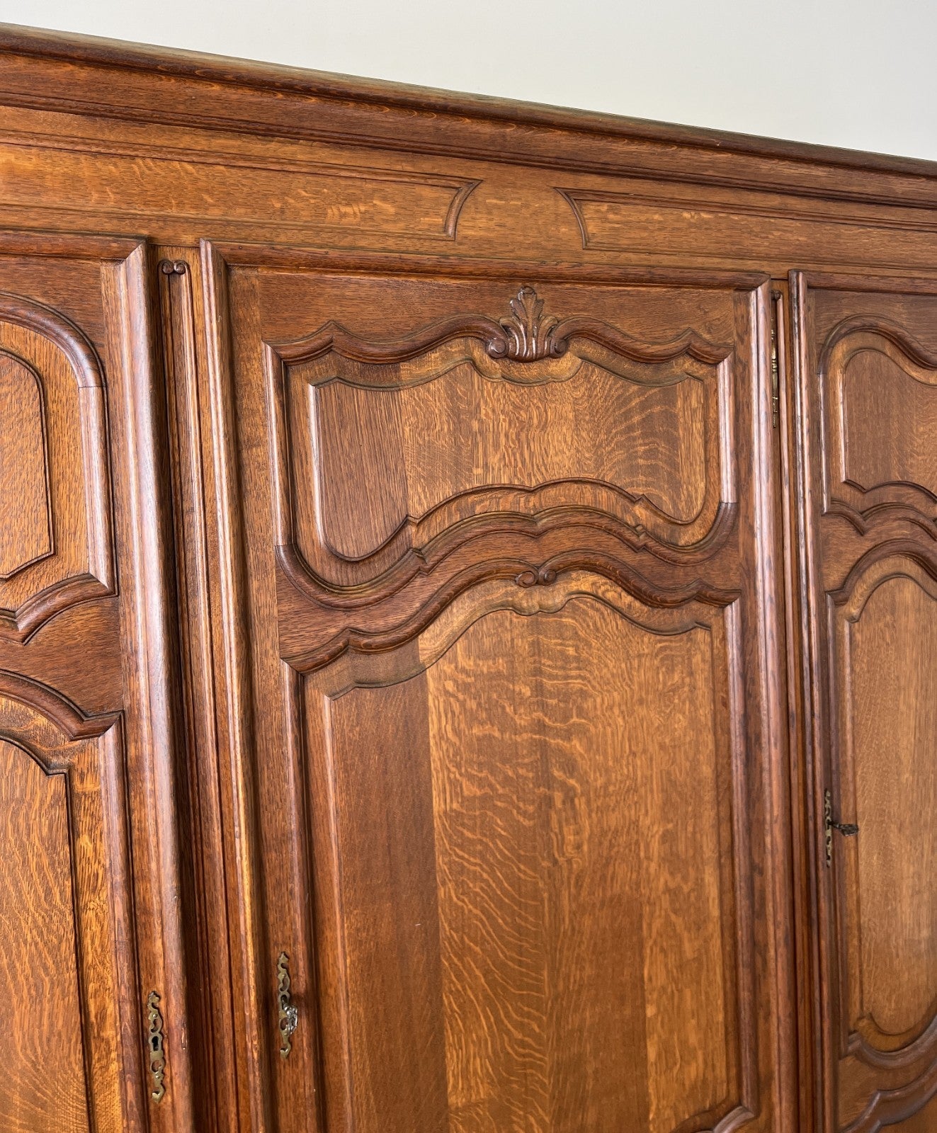 Wardrobe Vintage French Louis XVI Style Triple Door Oak Carved Armoire LOT 60789