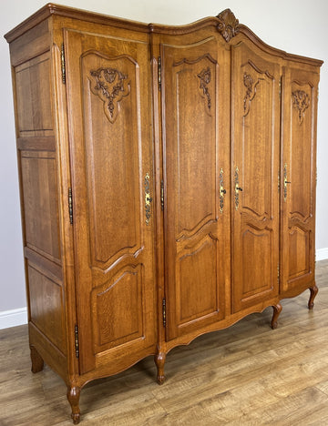 Wardrobe Vintage French Louis XVI Style Oak Four Door Carved Armoire LOT 6503