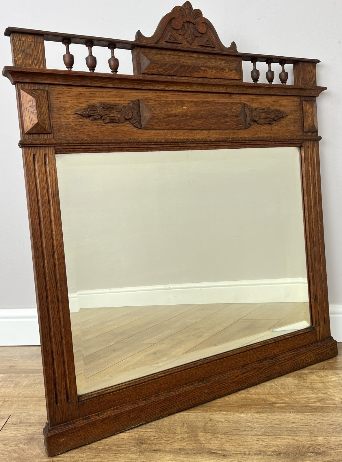 Mirror Antique French Style Wall Mirror Oak Carved Decorative Frame LOT 61661