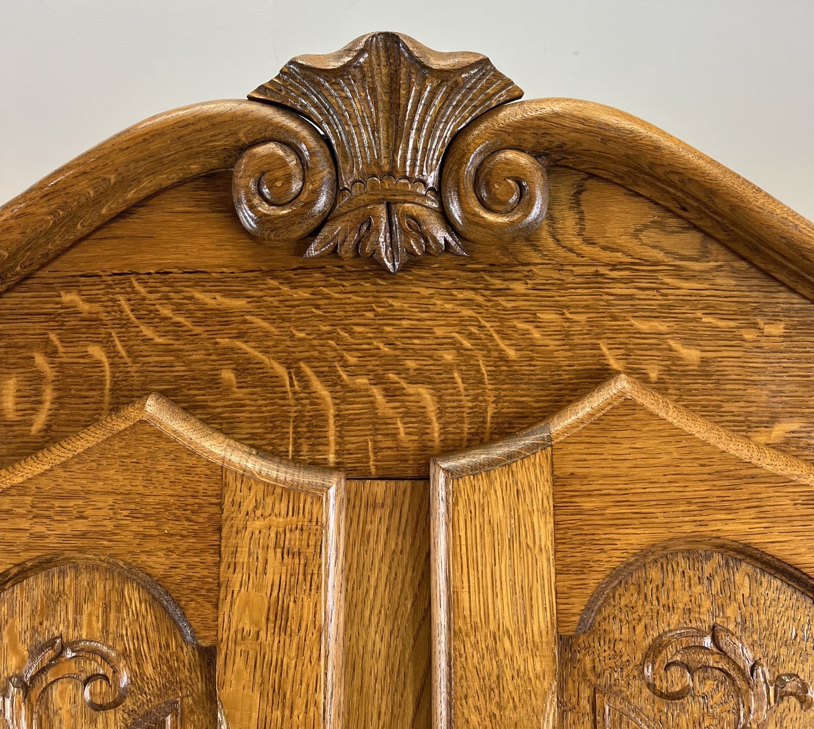 Wardrobe Vintage French Louis XVI Style Oak Four Door Carved Armoire LOT 48113