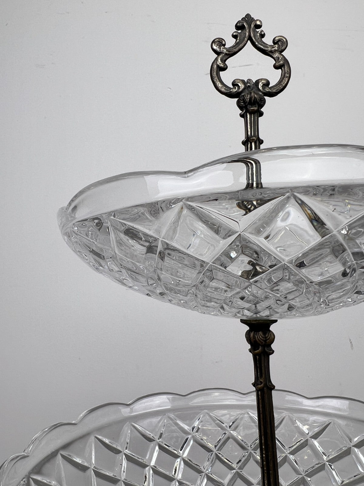 Bomboniere Vintage French Crystal Cut Three Tier Serving Cake Stand LOT 6439