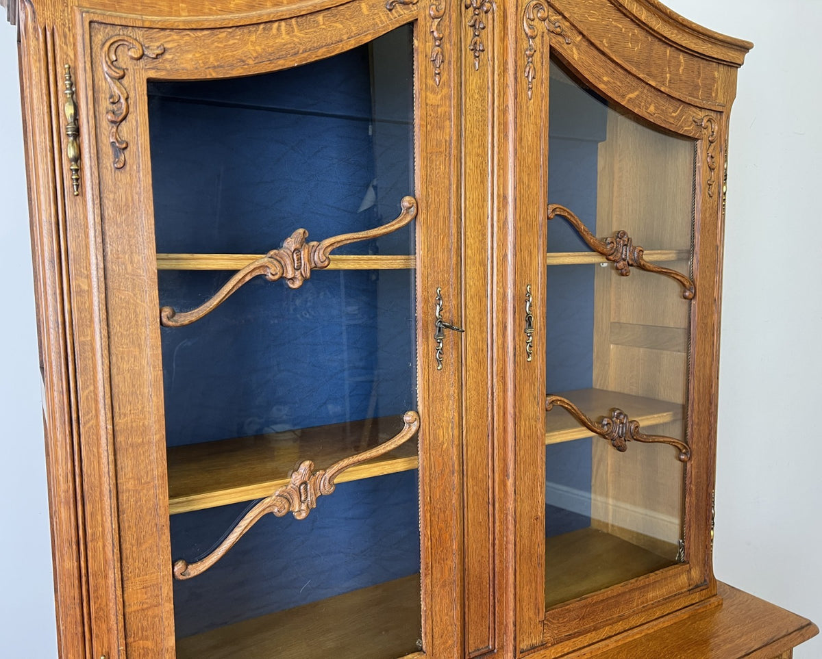 Bookcase Vintage French Louis Oak Glazed Display Cabinet Sideboard LOT 6546
