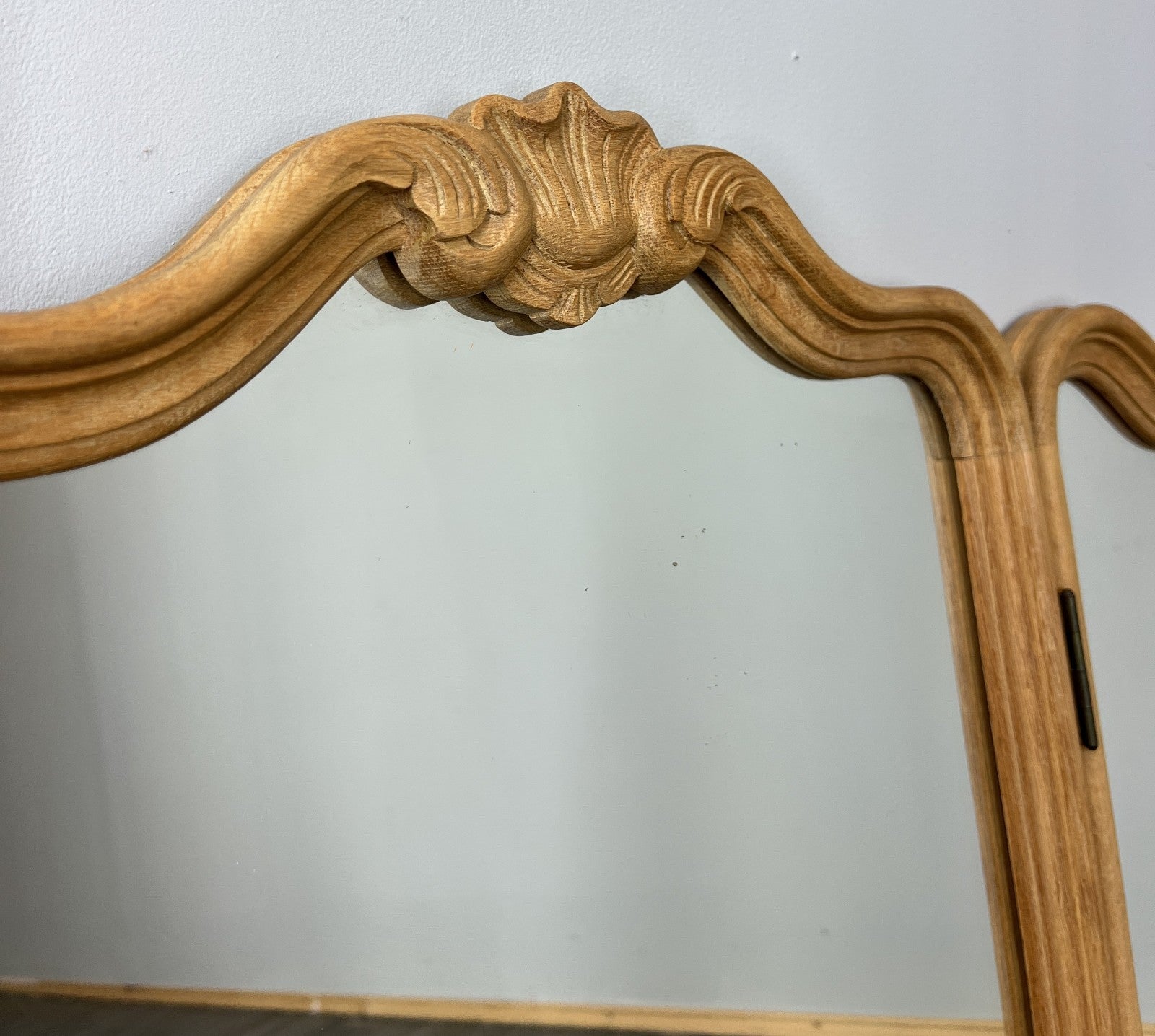 Mirror Vintage French Style Oak Triple Dressing Mirror Curved Frame LOT 40814