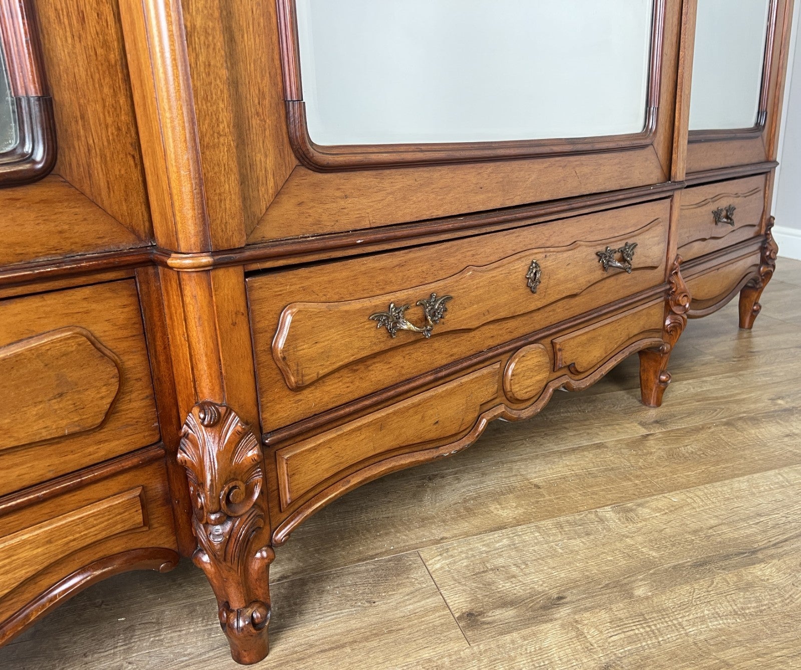 Wardrobe Antique French Mahogany Three Door Mirrored Carved Armoire LOT 61277