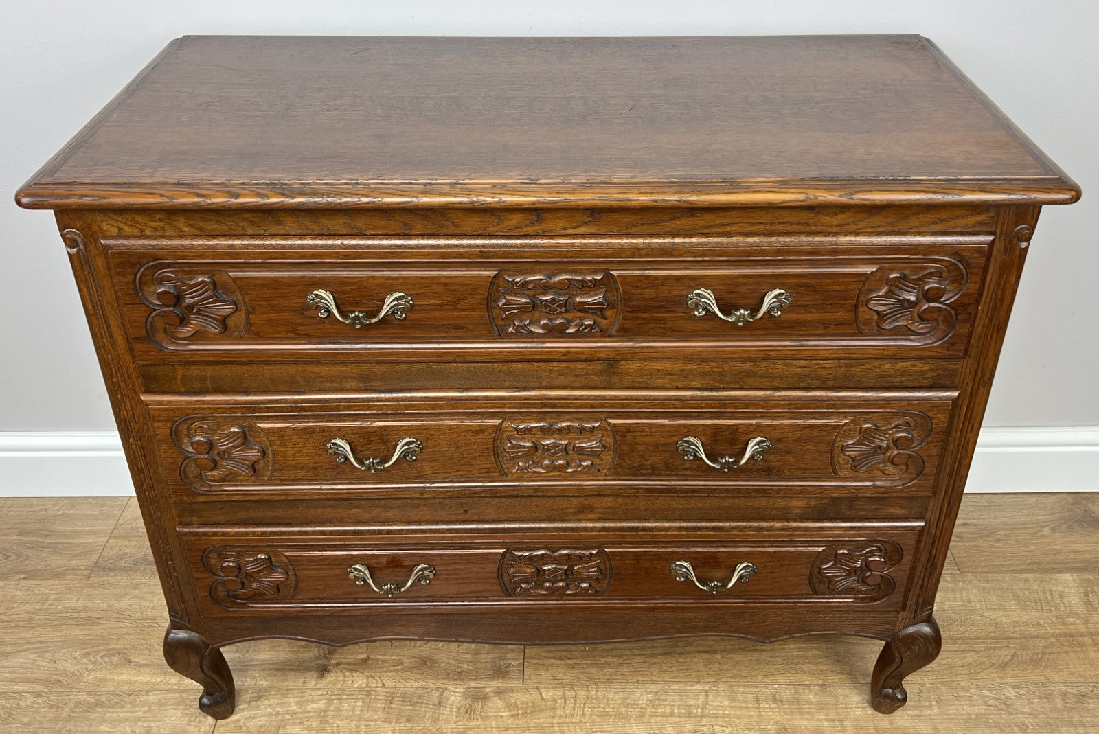 Chest of Drawers Vintage French Louis XVI Style Oak Carved Cabinet LOT 49200