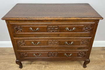 Chest of Drawers Vintage French Louis XVI Style Oak Carved Cabinet LOT 49200