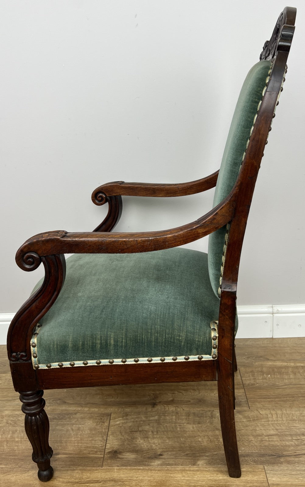 Armchair Antique French Style Walnut Upholstered Seat Carved Chair LOT 62869