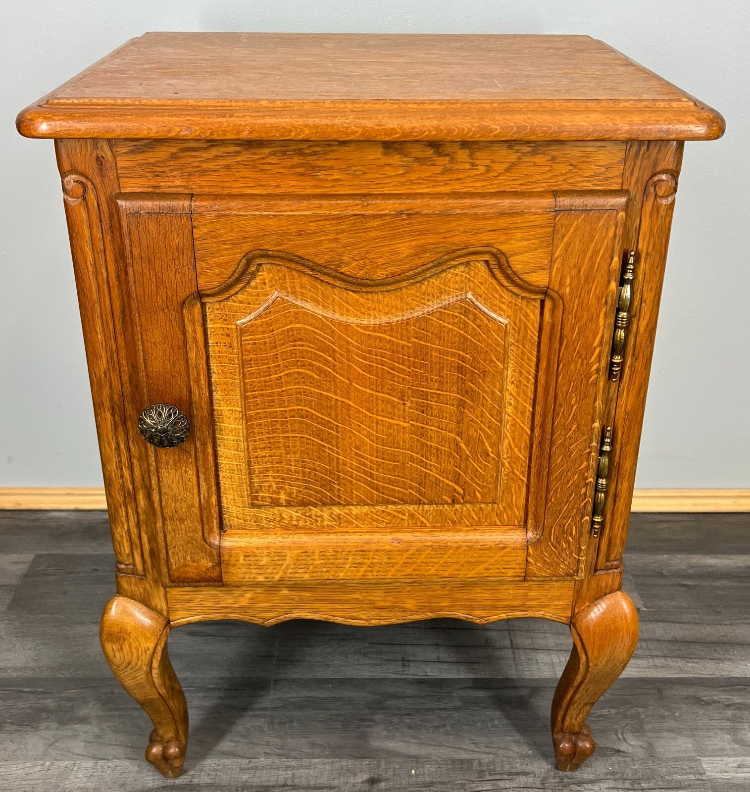 Pair of Bedside Tables Vintage French Oak Cabinets Carved Nightstands LOT 37262