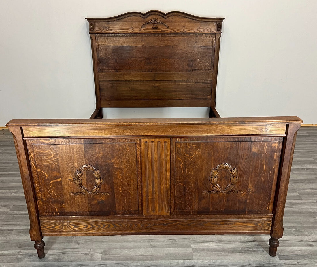 Bed Antique French Style Double Bed Wood Frame Carved Headboard LOT 32390
