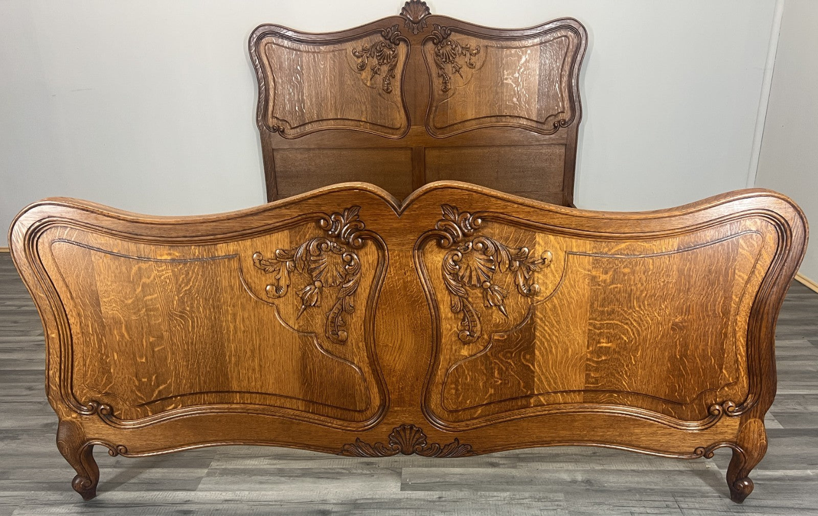 Bed Vintage French Louis XVI King Size Bed Frame Oak Carved Headboard LOT 46092